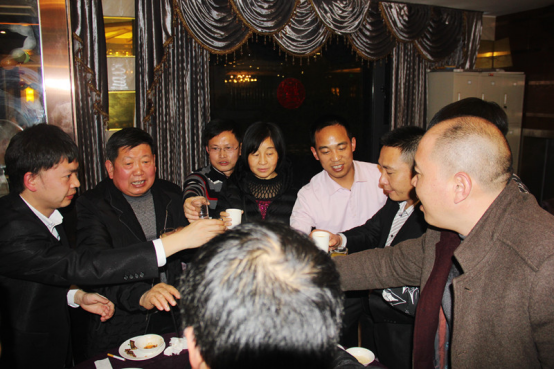 公司举办2017年新春团拜会 公司举办2017年新春团拜会